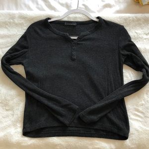 Brandy Melville Sweater (size: S)